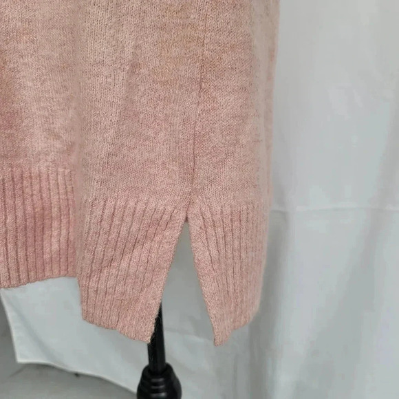 NWT Lauren Conrad Size XL Pink Narwal Dolphin Fuzz Graphic Tunic Sweater Stretch - Picture 9 of 13